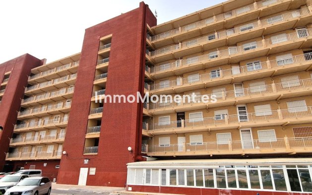 Resale - Apartment - Torrevieja - Torrevieja Centro