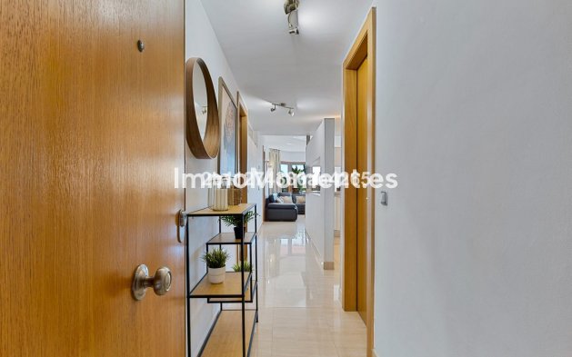 Resale - Apartment - Benalmadena - Benalmadena Centro