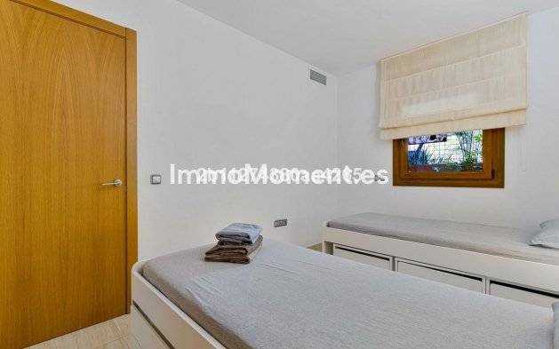 Resale - Apartment - Benalmadena - Benalmadena Centro