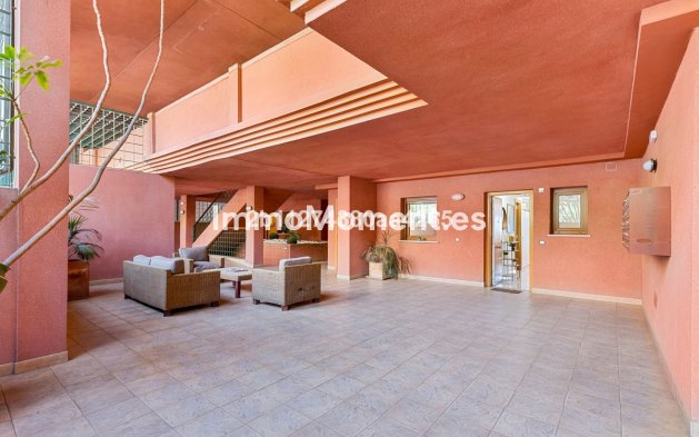 Resale - Apartment - Benalmadena - Benalmadena Centro