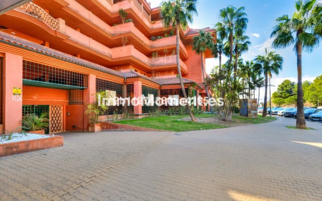 Resale - Apartment - Benalmadena - Benalmadena Centro