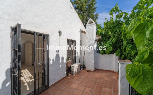 Reventa - Apartamento - Estepona  - Benamara