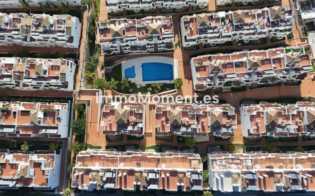 Reventa - Apartamento - Estepona  - Estepona Centro