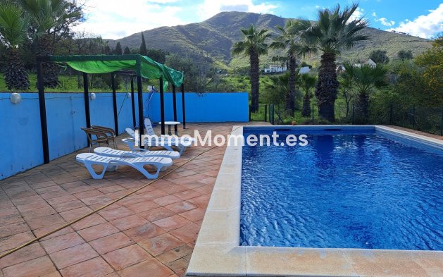 Resale - Country house - Mijas - Entrerrios