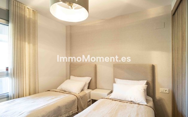 Resale - Apartment - Mijas - La Cala Golf