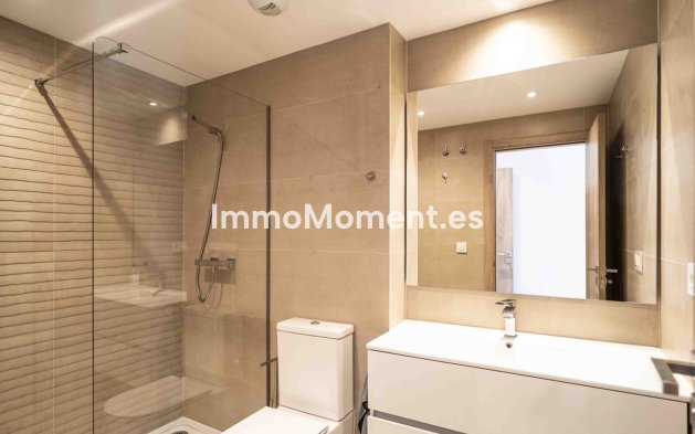 Resale - Apartment - Mijas - La Cala Golf