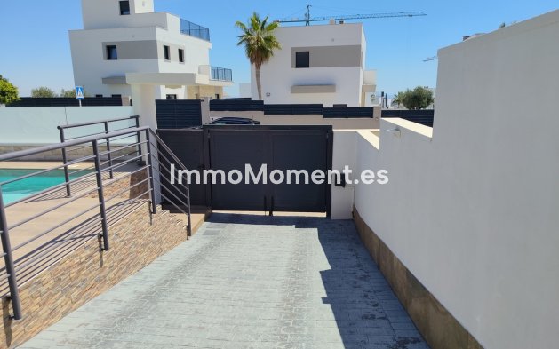 Wiederverkauf - Freistehende Villa - San Miguel de Salinas - San Miguel de Salinas Centro