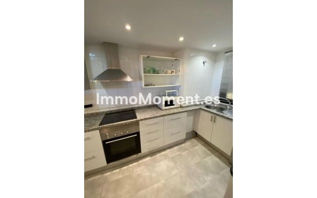Bestaande woning - Appartement - Estepona  - Estepona Centro