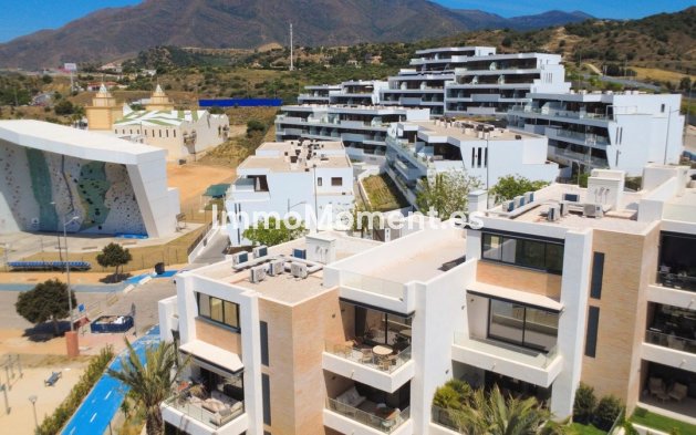 Resale - Apartment - Estepona - Estepona Centro