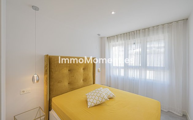 Resale - Apartment - Mijas - La Cala de Mijas