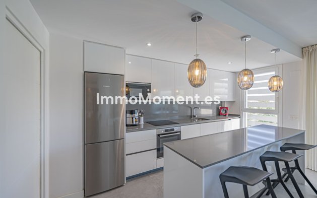 Resale - Apartment - Mijas - La Cala de Mijas