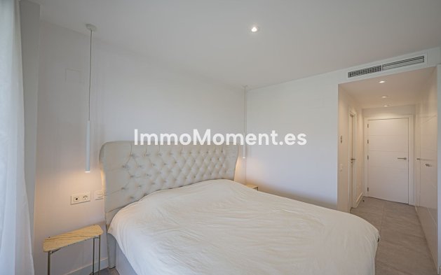 Resale - Apartment - Mijas - La Cala de Mijas