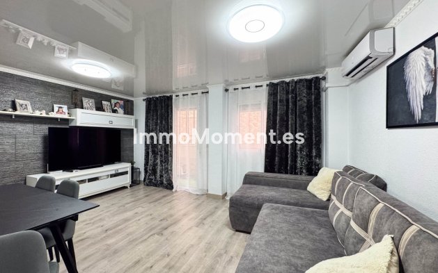 Wiederverkauf - Wohnung - Torrevieja - Torrevieja Centro