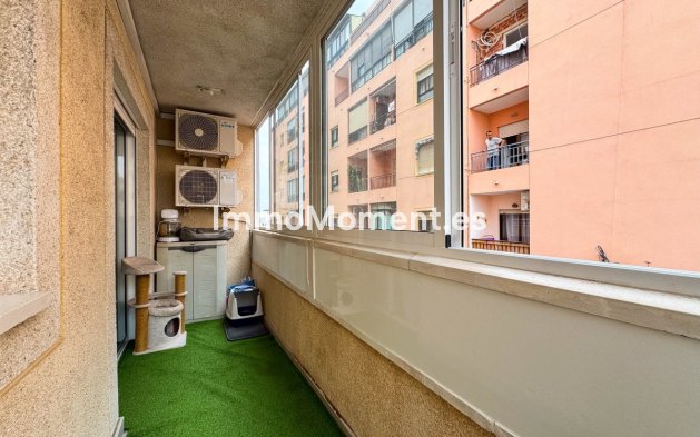 Wiederverkauf - Wohnung - Torrevieja - Torrevieja Centro