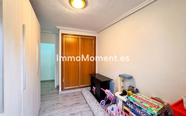 Wiederverkauf - Wohnung - Torrevieja - Torrevieja Centro