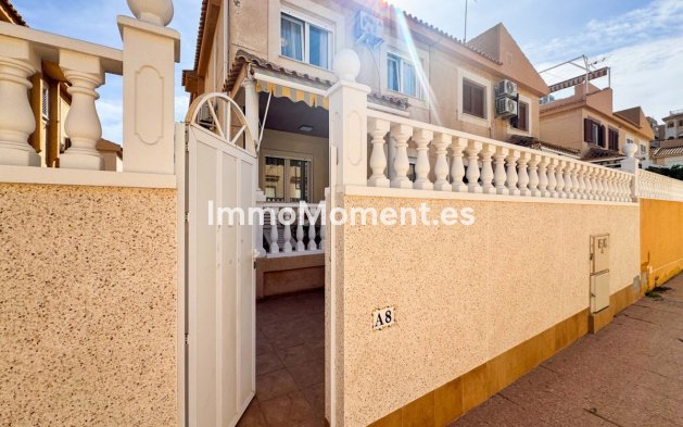 Wiederverkauf - Reihenhaus - Torrevieja - Playa De La Mata