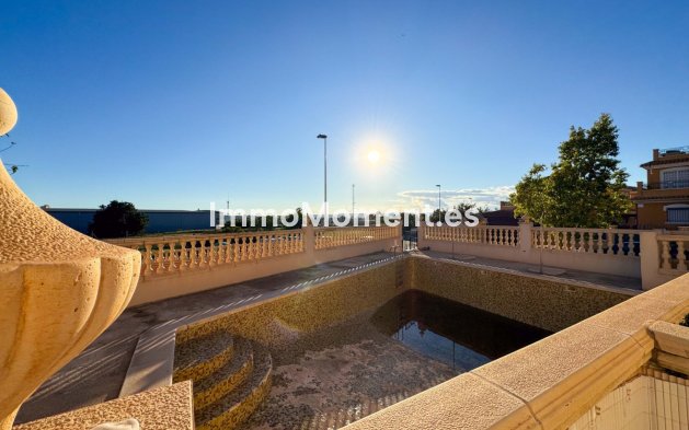 Resale - Townhouse - Torrevieja - Aguas Nuevas