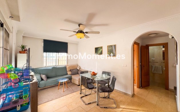 Resale - Townhouse - Torrevieja - Aguas Nuevas