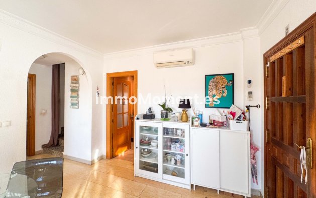 Resale - Townhouse - Torrevieja - Aguas Nuevas