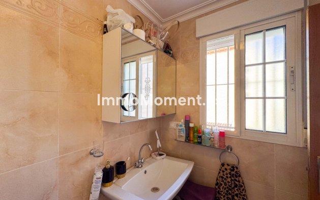 Resale - Townhouse - Torrevieja - Aguas Nuevas