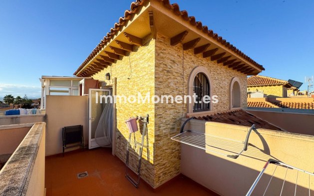 Resale - Townhouse - Torrevieja - Aguas Nuevas