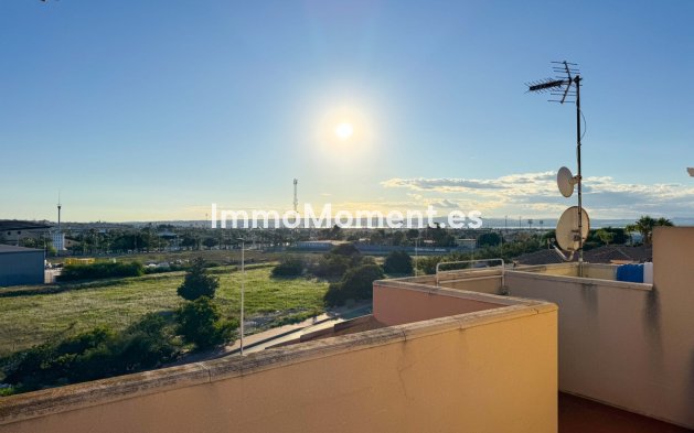 Resale - Townhouse - Torrevieja - Aguas Nuevas