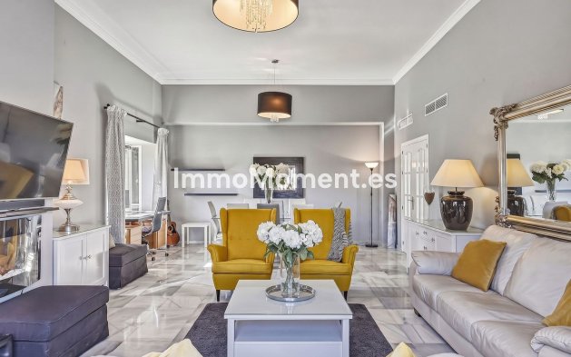 Wiederverkauf - Freistehende Villa - Marbella - Bahía de Marbella