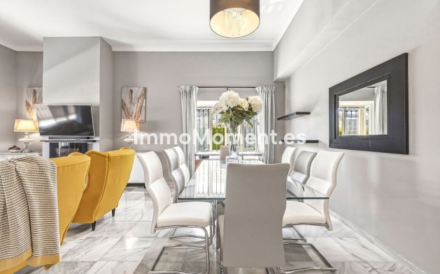 Wiederverkauf - Freistehende Villa - Marbella - Bahía de Marbella
