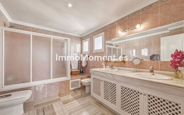Wiederverkauf - Freistehende Villa - Marbella - Bahía de Marbella