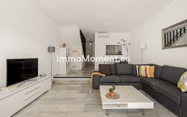 Resale - Townhouse - Marbella - Aloha