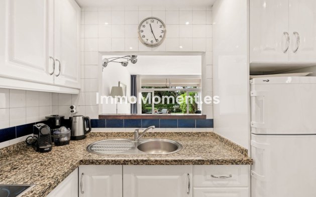 Resale - Townhouse - Marbella - Aloha