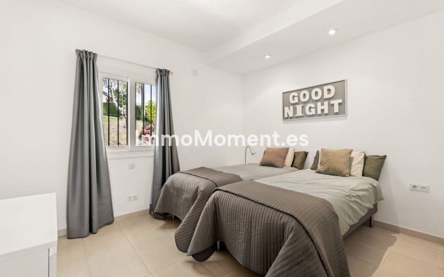 Resale - Townhouse - Marbella - Aloha