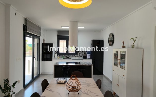 Resale - Detached villa - Los Montesinos - Los Montesinos Centro
