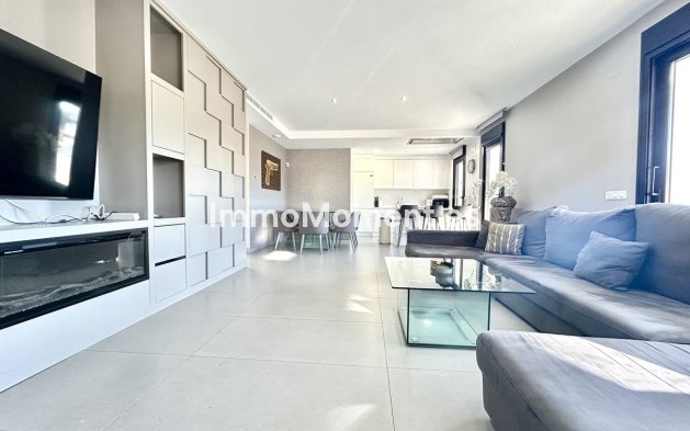 Resale - Detached villa - Orihuela - Los Balcones