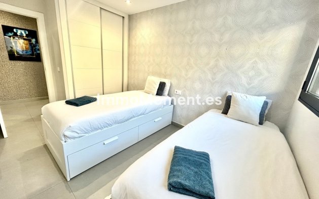 Resale - Detached villa - Orihuela - Los Balcones