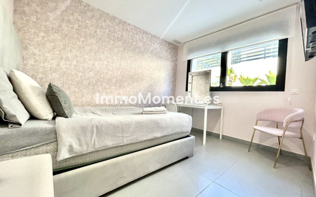 Resale - Detached villa - Orihuela - Los Balcones