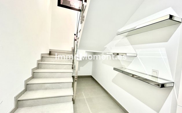 Resale - Detached villa - Orihuela - Los Balcones