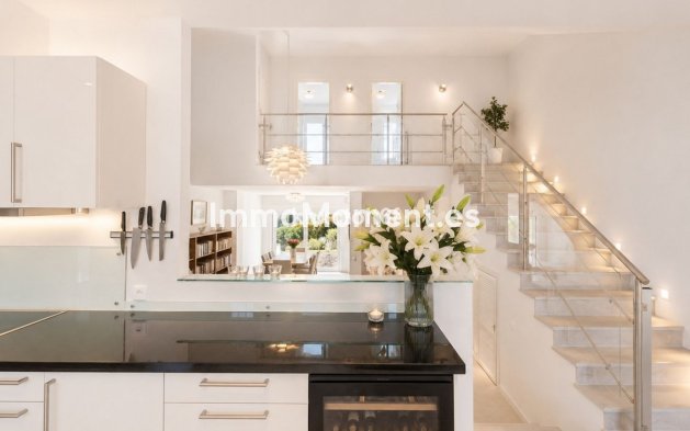 Resale - Townhouse - Marbella - Marbella Centro