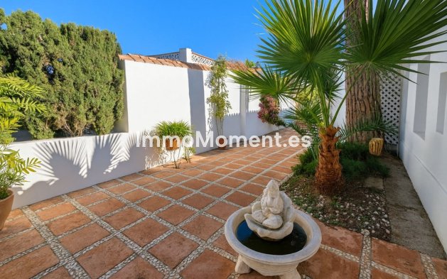 Wiederverkauf - Freistehende Villa - Marbella - El Rosario