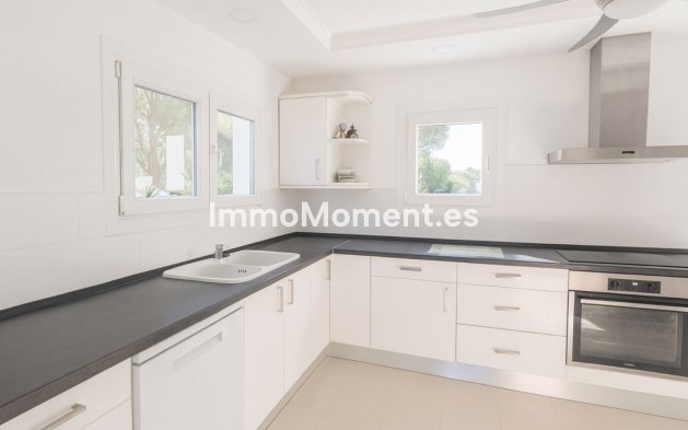 Wiederverkauf - Freistehende Villa - Marbella - El Rosario