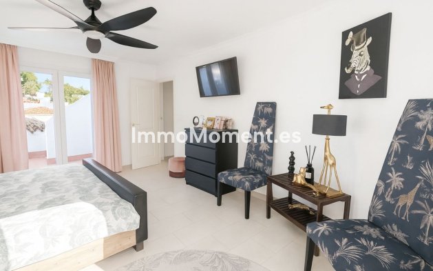 Wiederverkauf - Freistehende Villa - Marbella - El Rosario