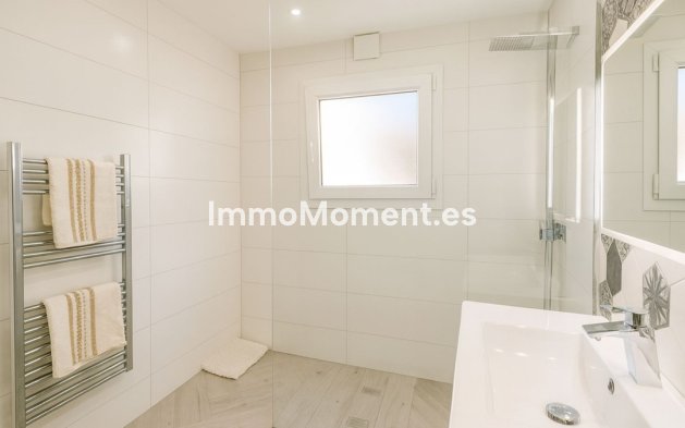Wiederverkauf - Freistehende Villa - Marbella - El Rosario