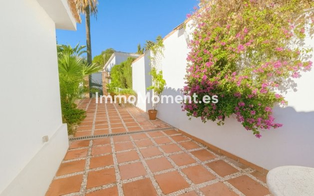 Wiederverkauf - Freistehende Villa - Marbella - El Rosario