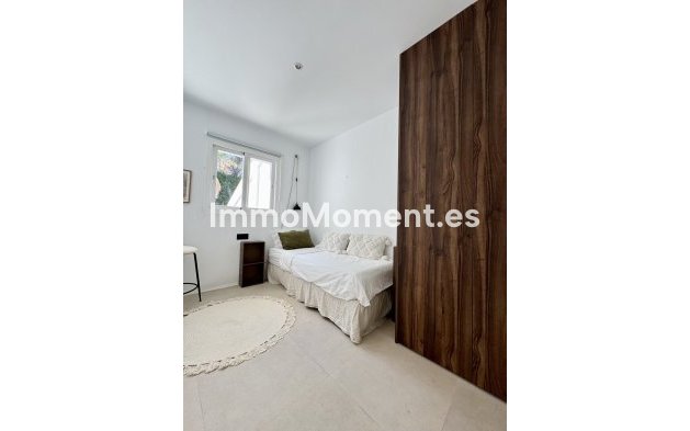 Resale - Apartment - Benahavís - La Quinta