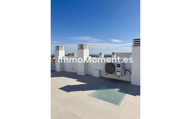Resale - Apartment - Benahavís - La Quinta