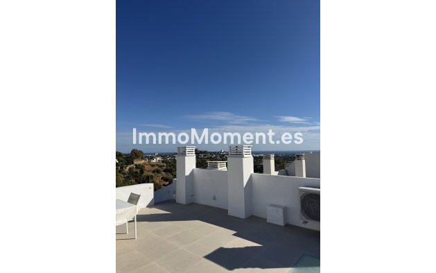 Resale - Apartment - Benahavís - La Quinta