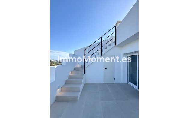 Resale - Apartment - Benahavís - La Quinta