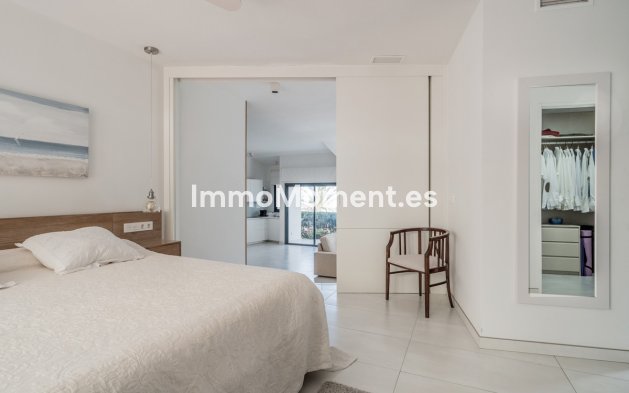 Wiederverkauf - Wohnung - Marbella - Puerto de Cabopino
