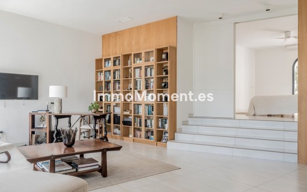 Wiederverkauf - Wohnung - Marbella - Puerto de Cabopino