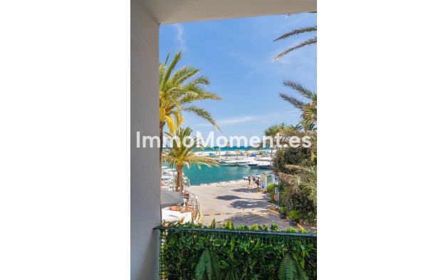 Wiederverkauf - Wohnung - Marbella - Puerto de Cabopino